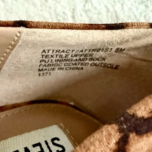 Steve Madden Leopard Print Pointed Toe Stiletto Pumps Size 6 - Picture 8 of 10